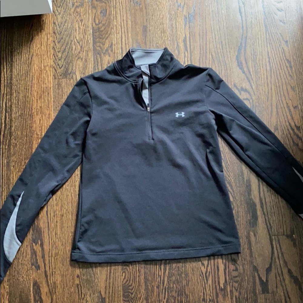Three quarter zip